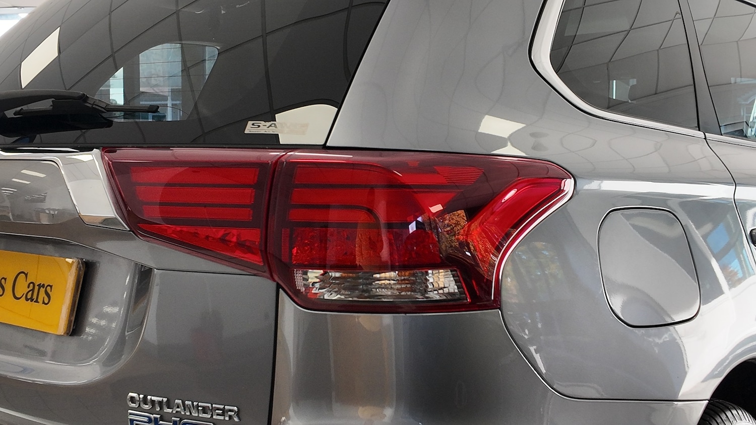 Used Mitsubishi Outlander 2017 for sale - 76363088: Photo 33