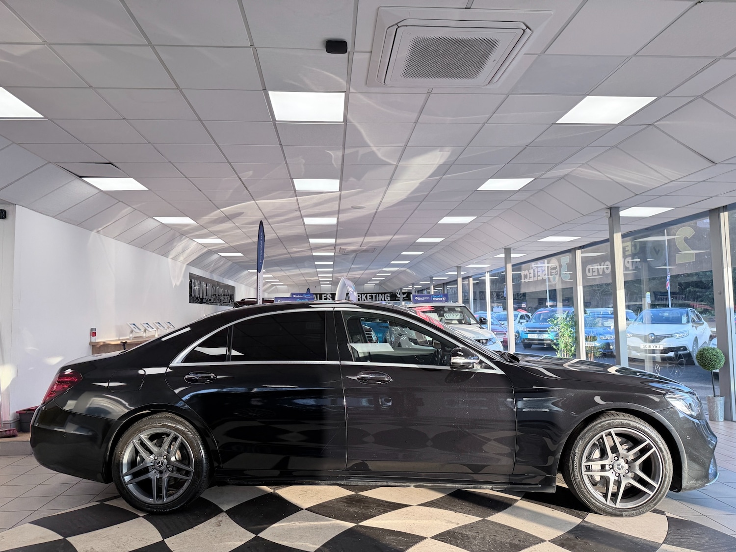 Used Mercedes-Benz S Class 2019 for sale - 77220561: Photo 6