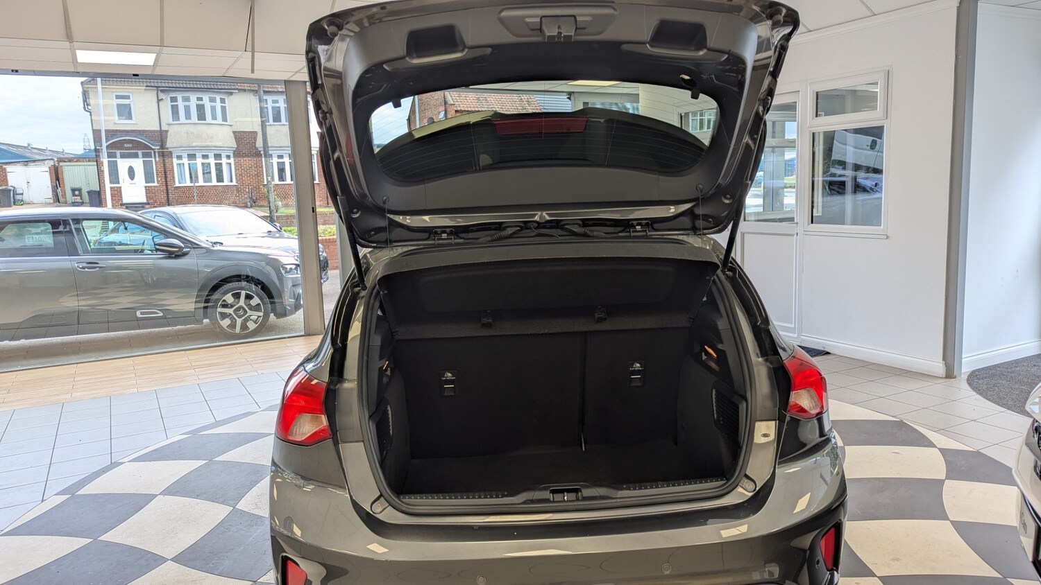 Vehicle 27