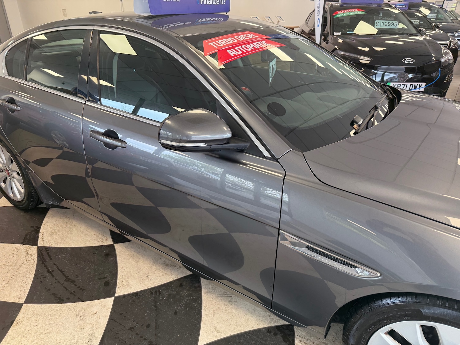 Used Jaguar XE 2016 for sale - 78210281: Photo 11