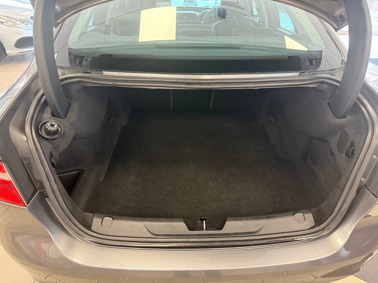 Used Jaguar XE 2016 for sale - 78210281: Photo 20