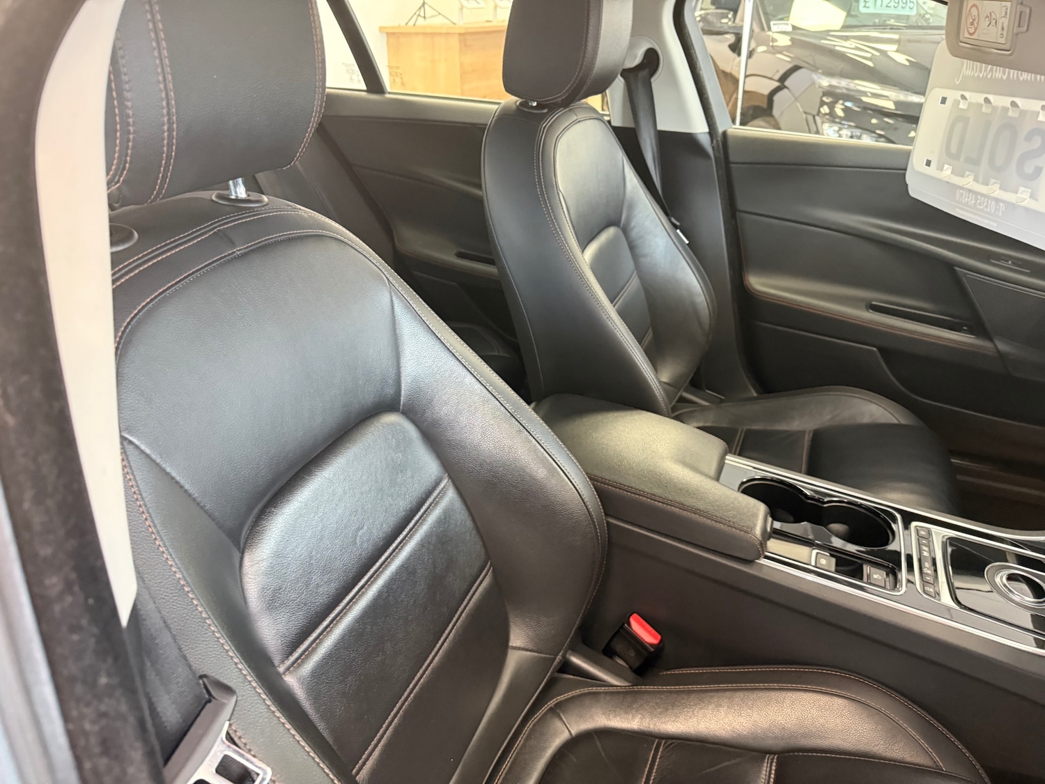 Used Jaguar XE 2016 for sale - 78210281: Photo 24