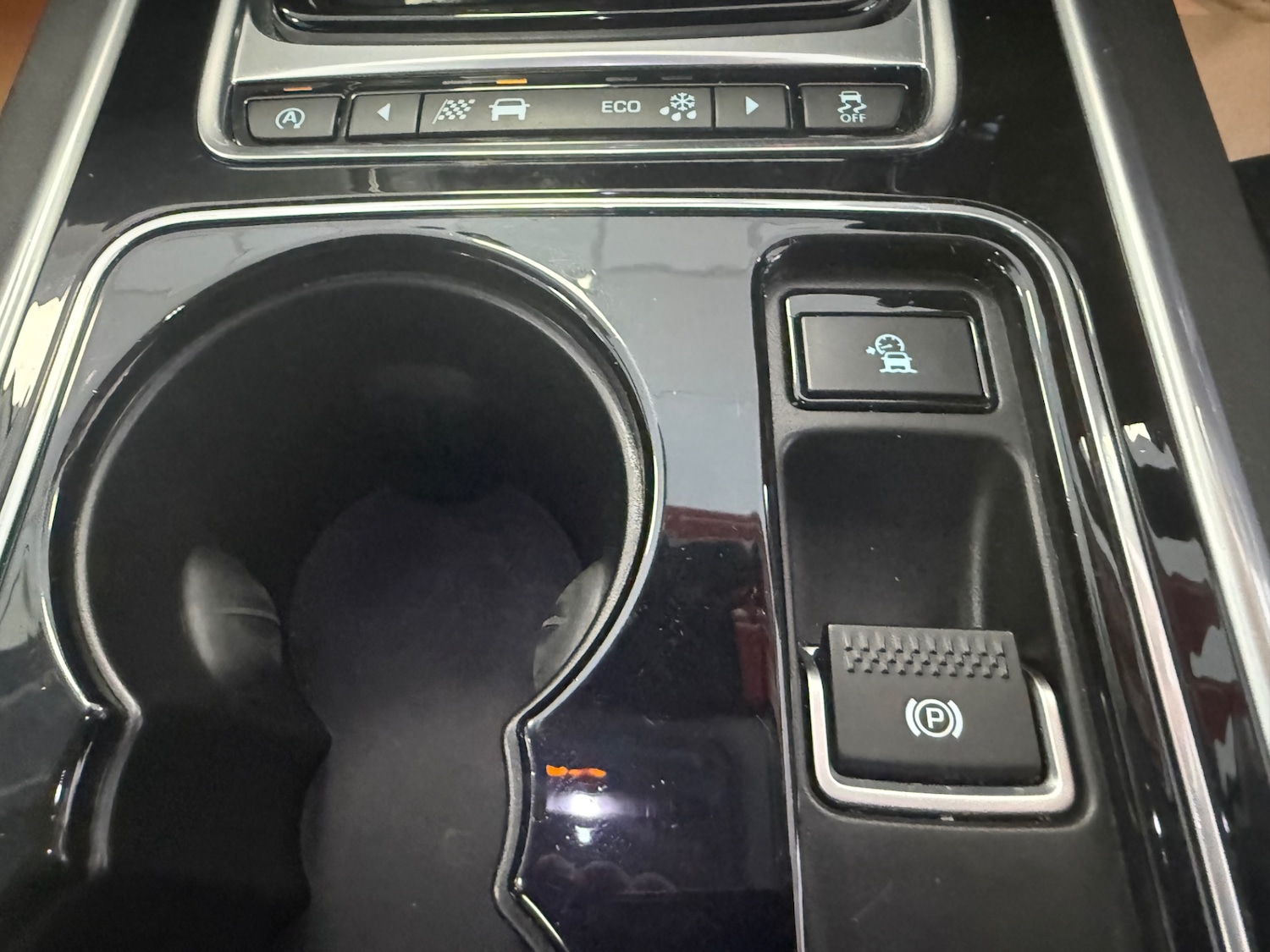 Used Jaguar XE 2016 for sale - 78210281: Photo 31