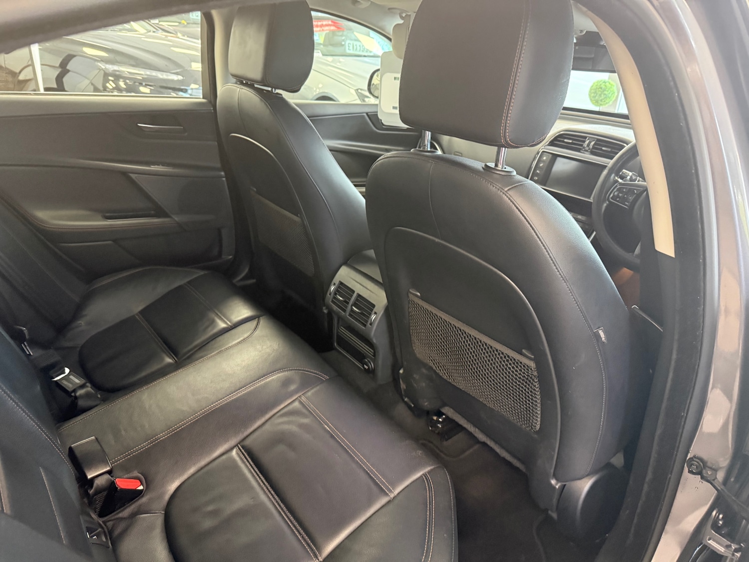 Used Jaguar XE 2016 for sale - 78210281: Photo 36