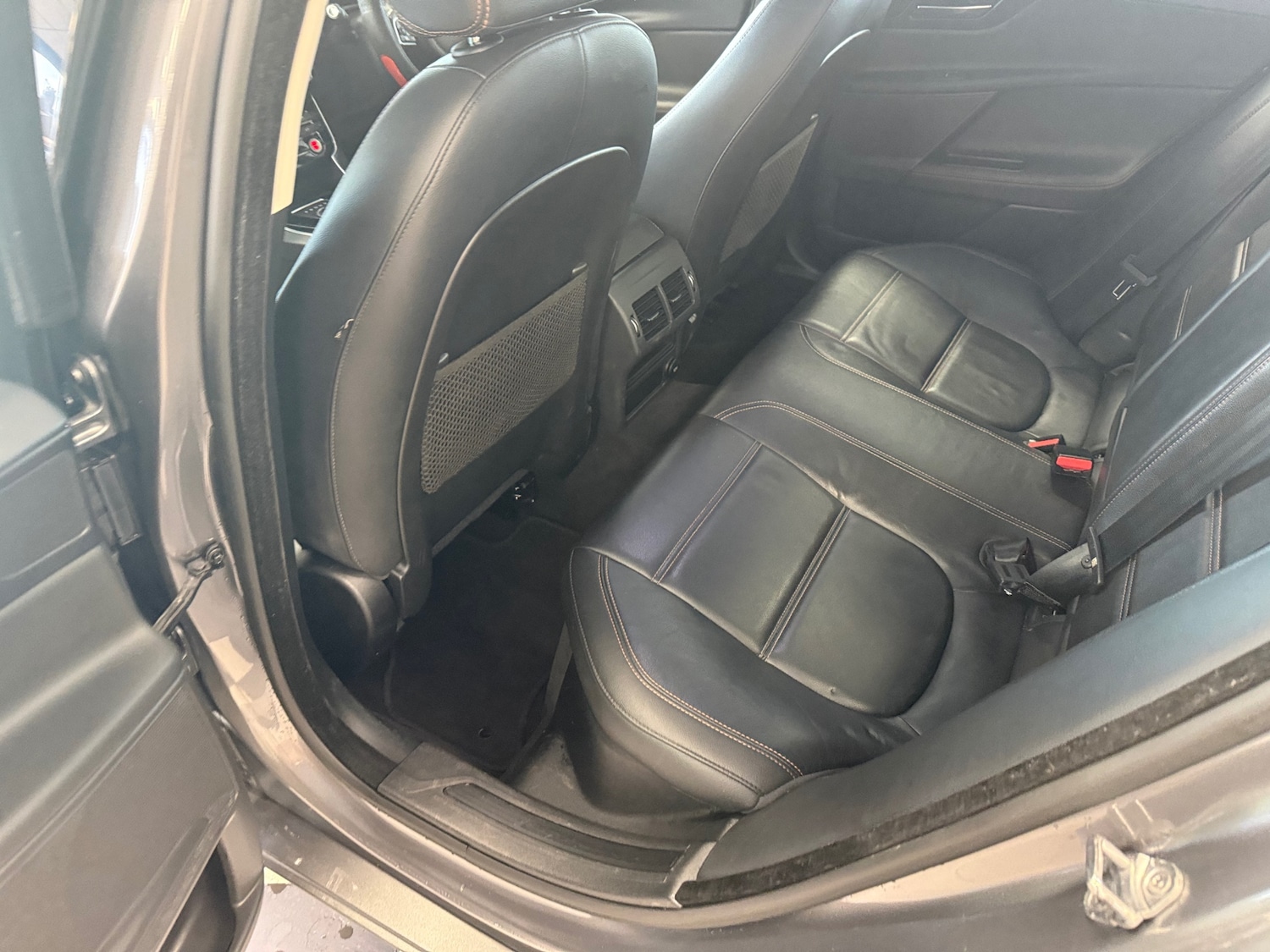 Used Jaguar XE 2016 for sale - 78210281: Photo 39