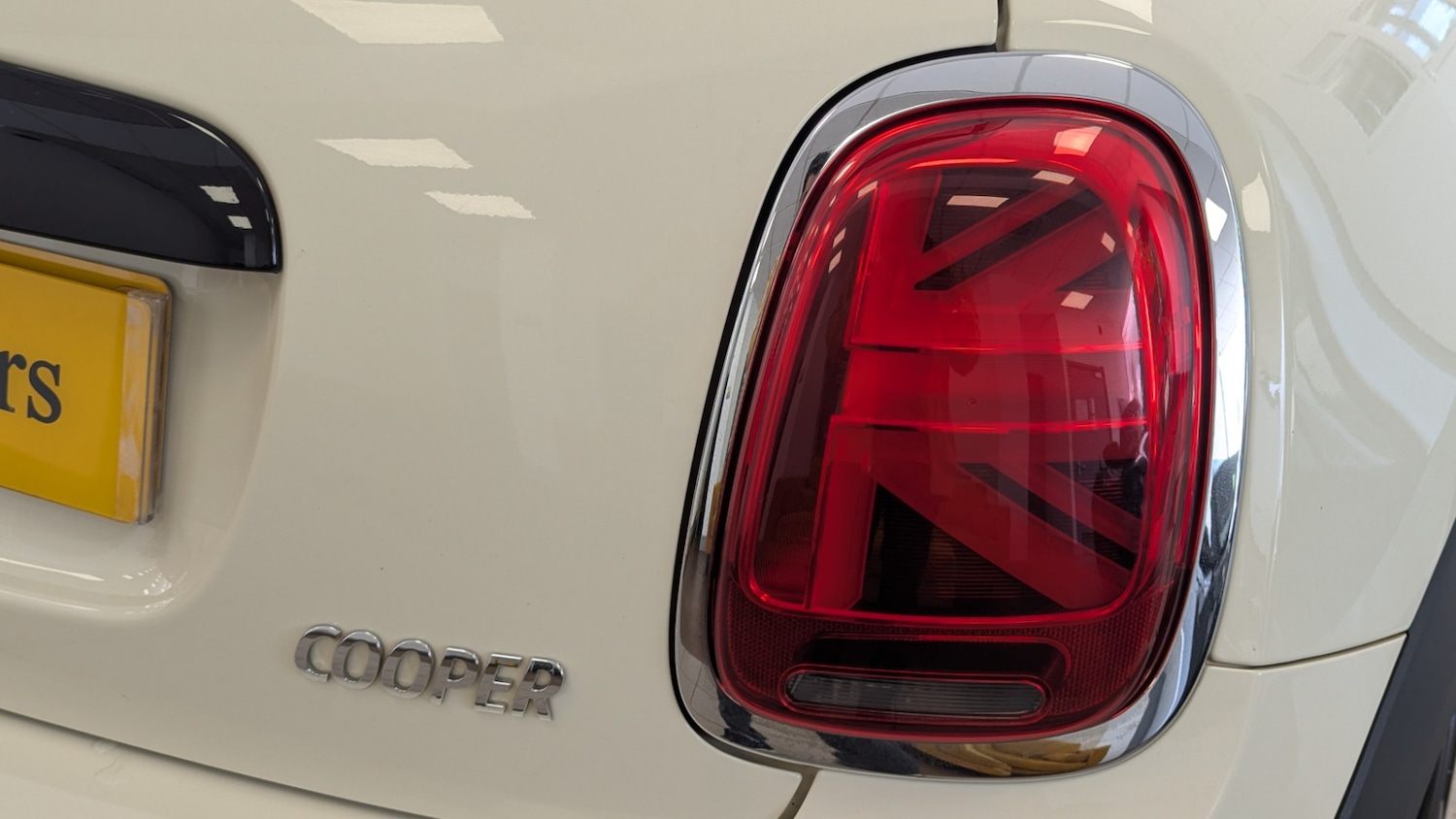 Vehicle 29