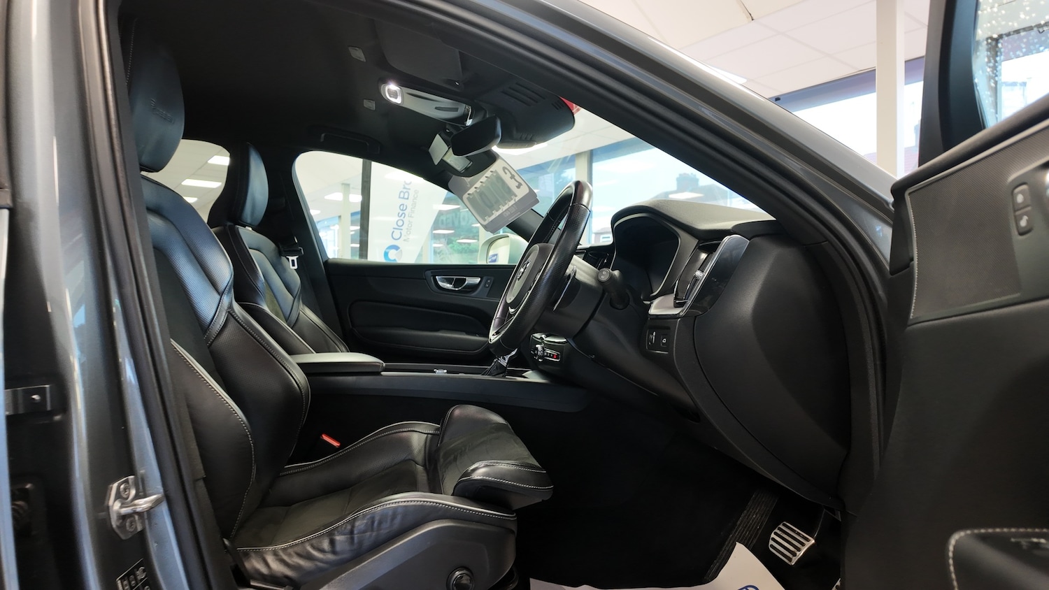 Used Volvo XC60 2019 for sale - 76505934: Photo 10