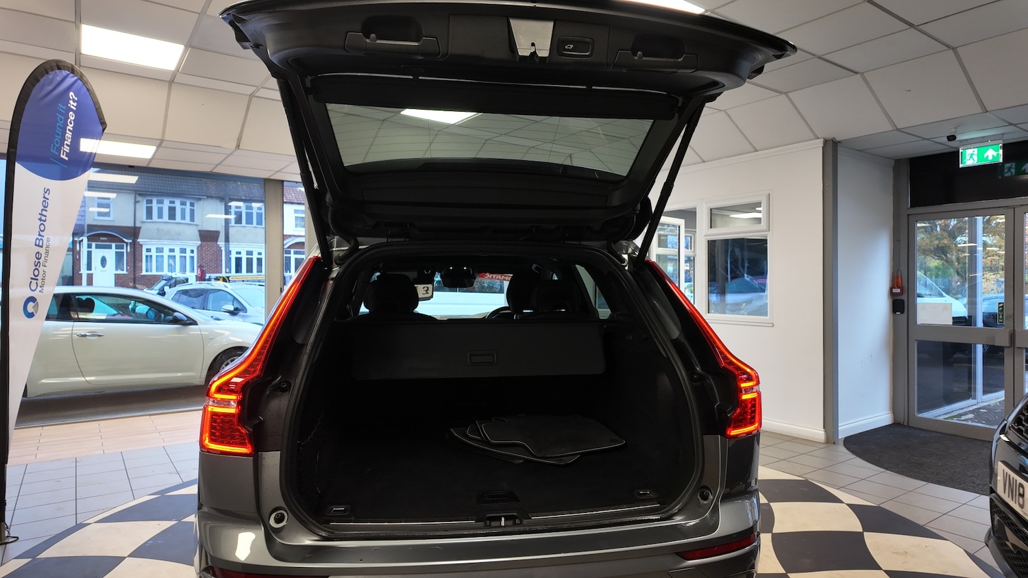 Used Volvo XC60 2019 for sale - 76505934: Photo 32