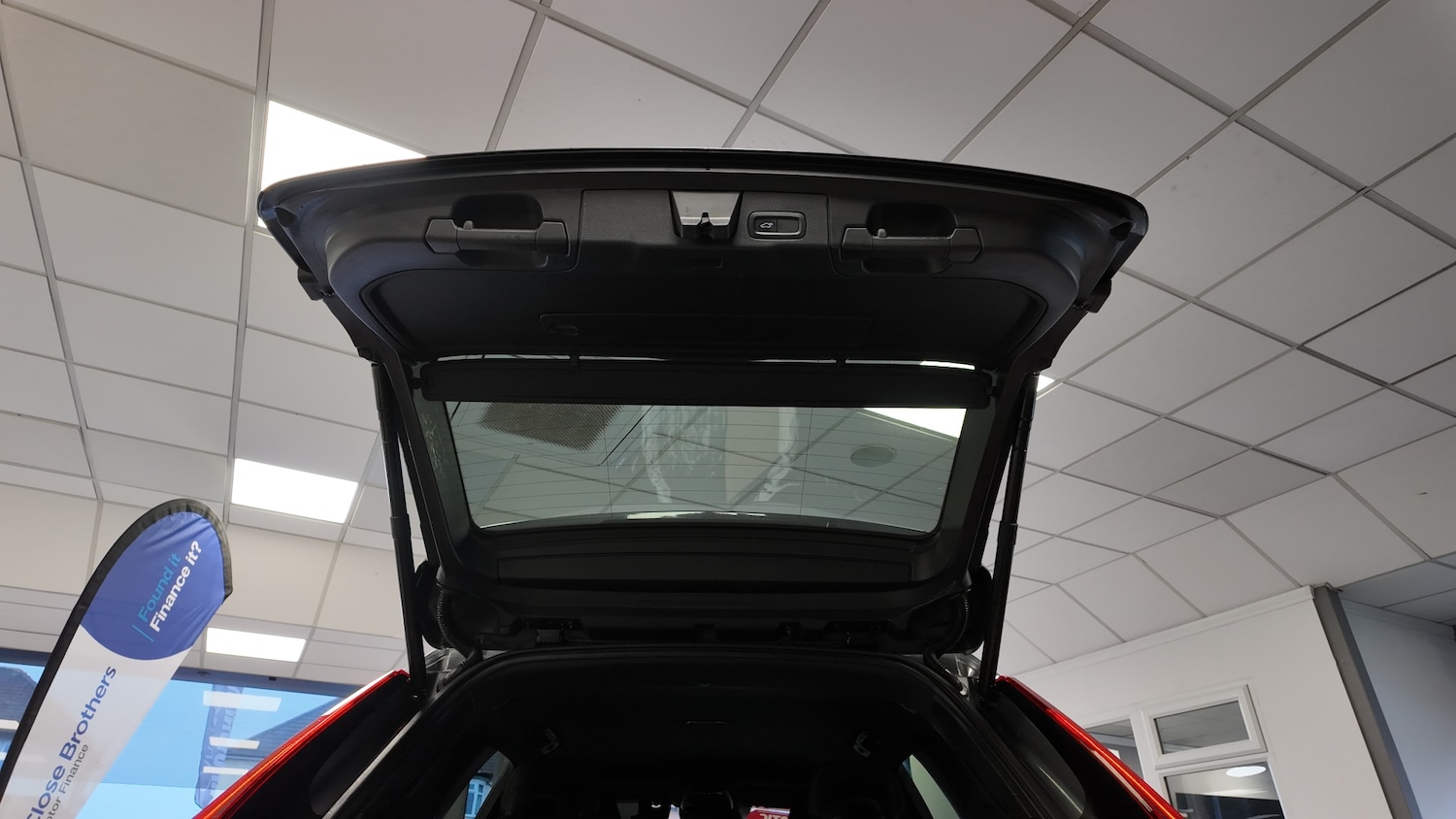 Used Volvo XC60 2019 for sale - 76505934: Photo 34