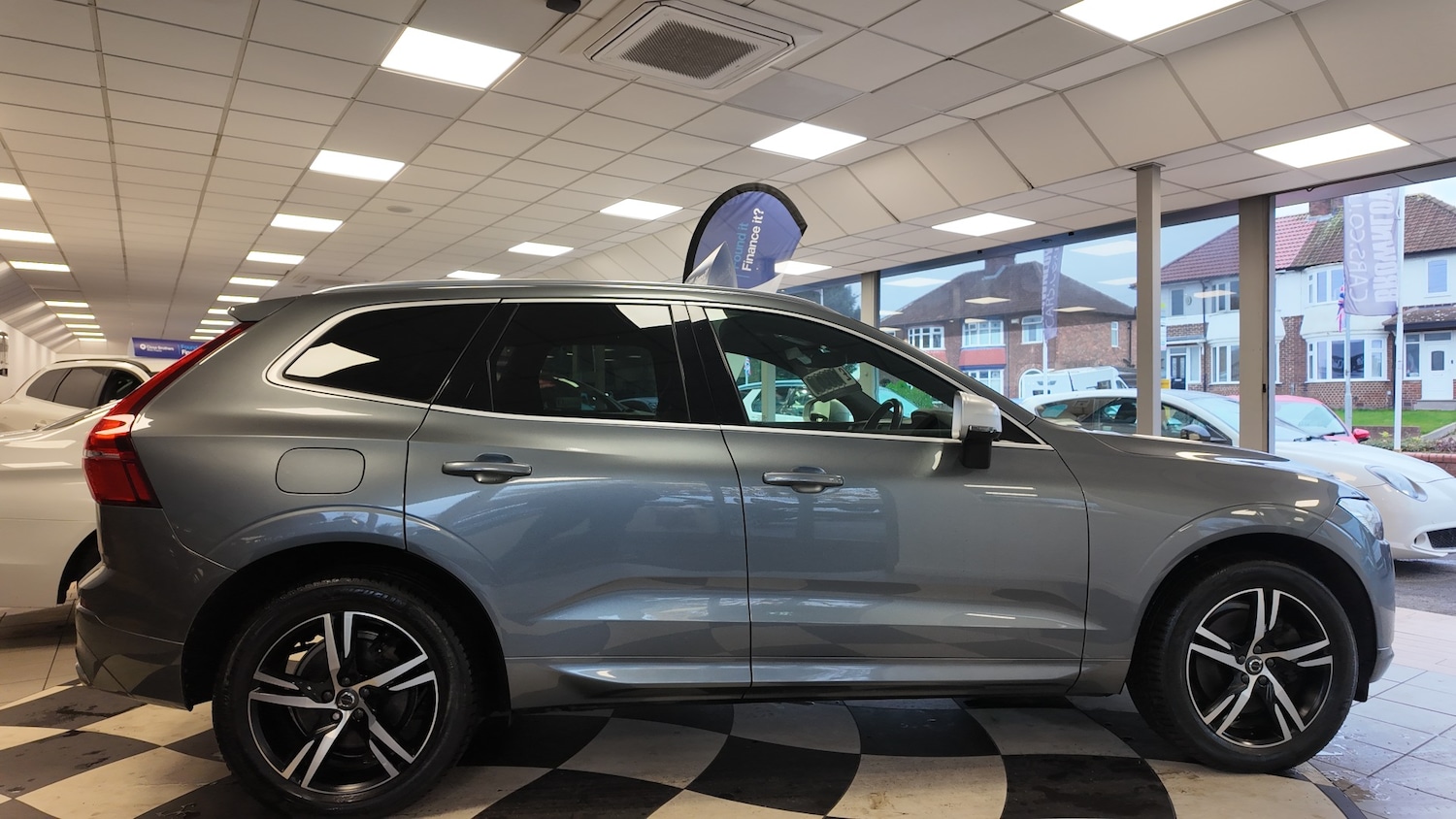 Used Volvo XC60 2019 for sale - 76505934: Photo 6