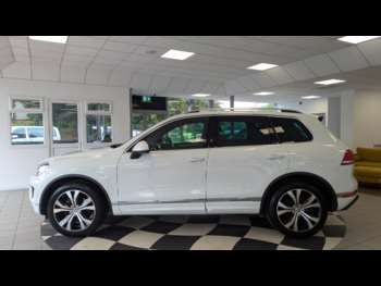 Used Volkswagen Touareg 2015 for sale - 74902672: Photo