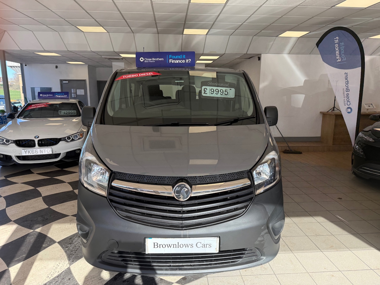 Used Vauxhall Vivaro 2016 for sale - 77888403: Photo 2