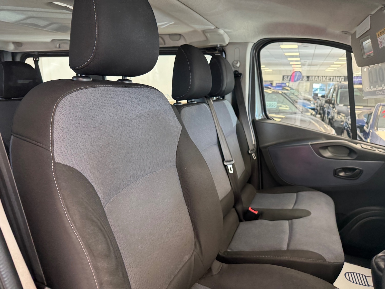 Used Vauxhall Vivaro 2016 for sale - 77888403: Photo 23