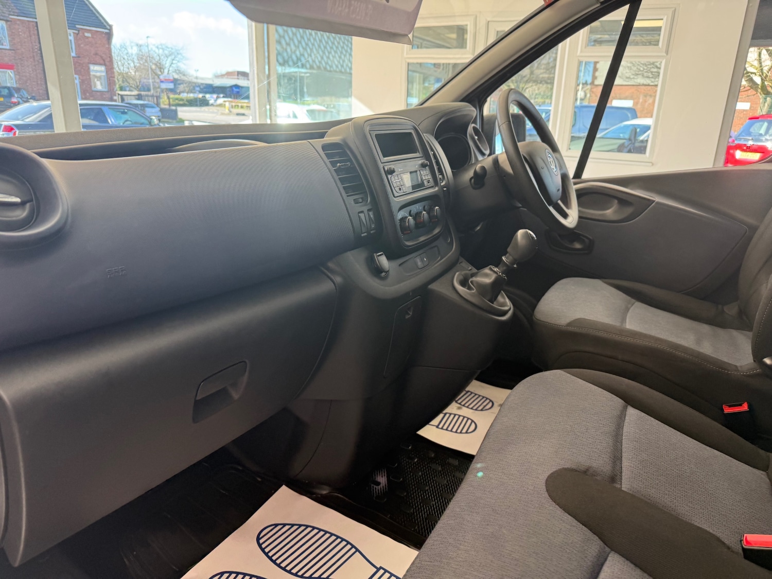 Used Vauxhall Vivaro 2016 for sale - 77888403: Photo 40