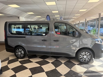 Used Vauxhall Vivaro 2016 for sale - 77888403: Photo