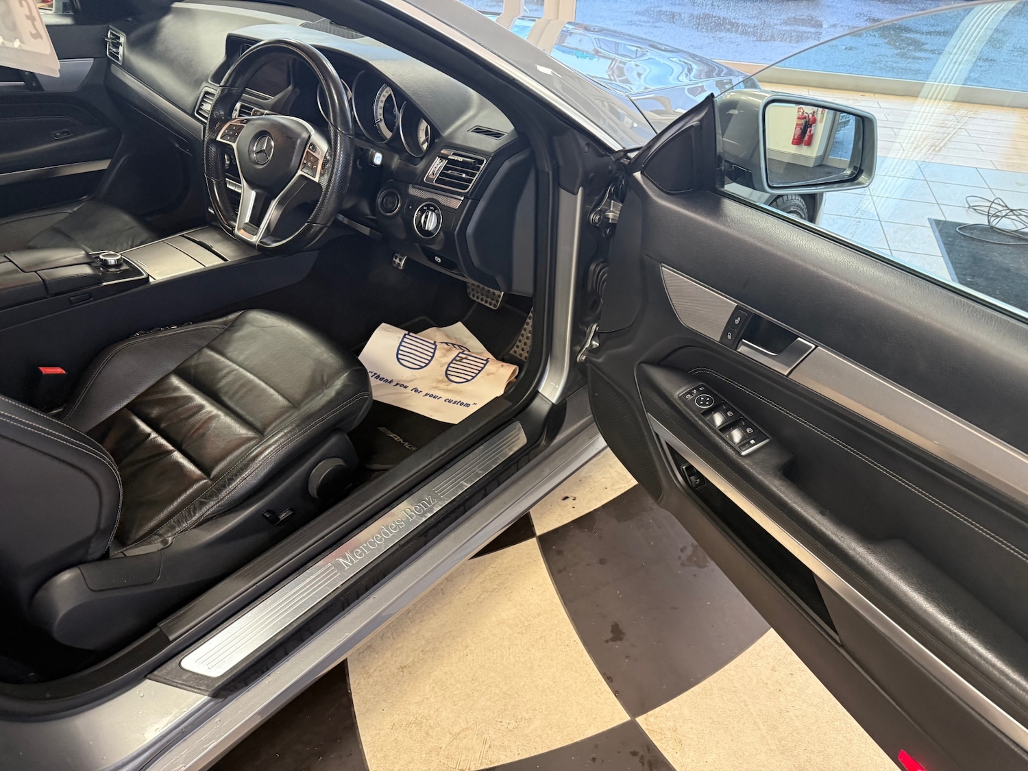 Used Mercedes-Benz E Class 2015 for sale - 76945629: Photo 14