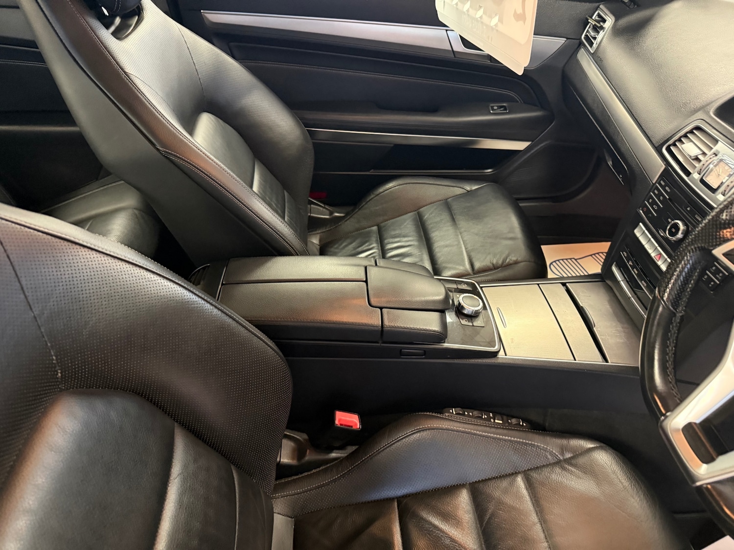 Used Mercedes-Benz E Class 2015 for sale - 76945629: Photo 19