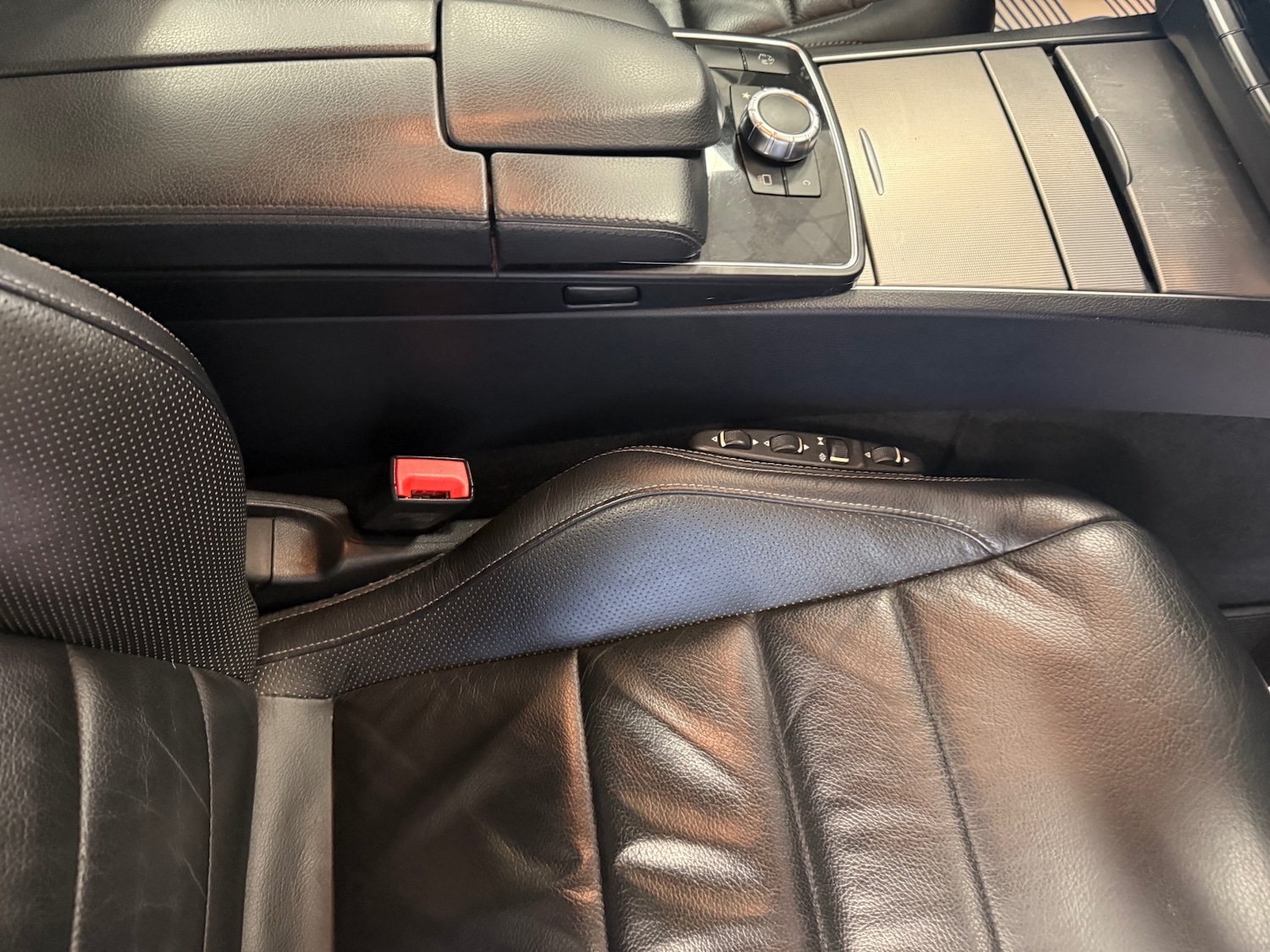 Used Mercedes-Benz E Class 2015 for sale - 76945629: Photo 22