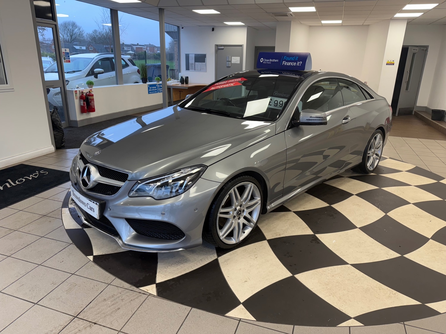 Used Mercedes-Benz E Class 2015 for sale - 76945629: Photo 3