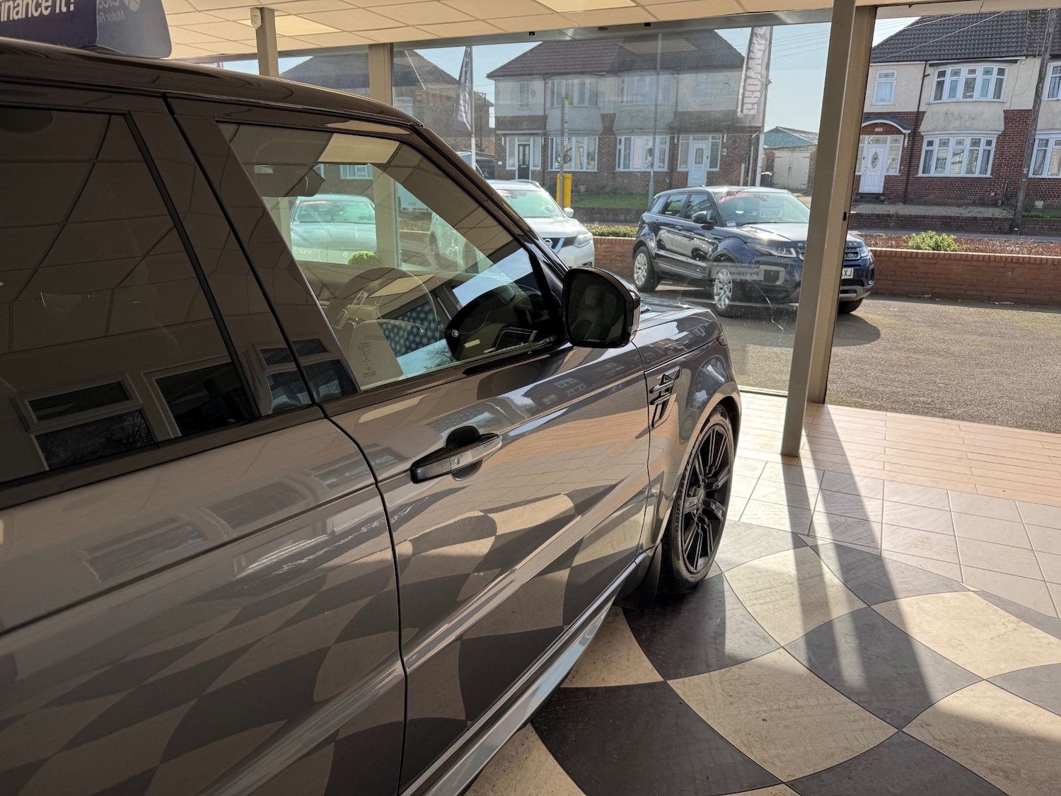 Used Land Rover Range Rover Sport 2018 for sale - 77931380: Photo 10