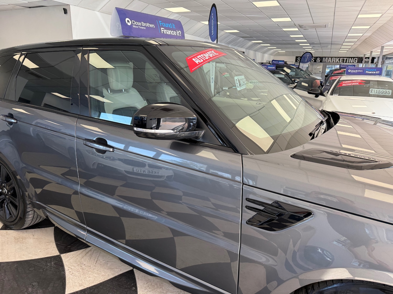 Used Land Rover Range Rover Sport 2018 for sale - 77931380: Photo 11