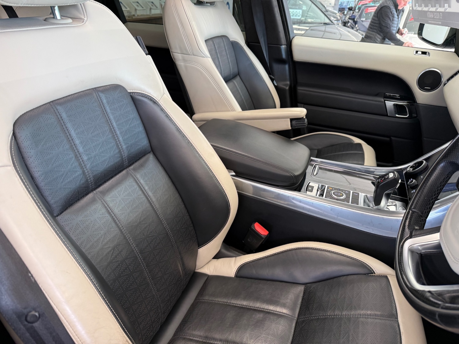 Used Land Rover Range Rover Sport 2018 for sale - 77931380: Photo 26