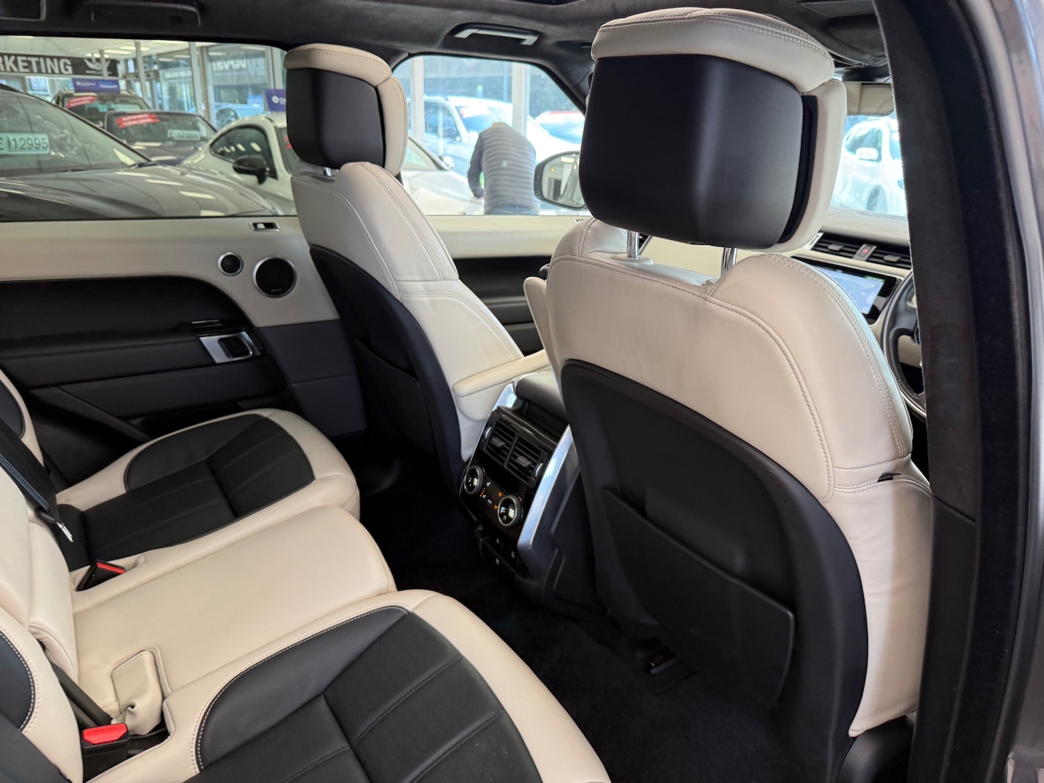 Used Land Rover Range Rover Sport 2018 for sale - 77931380: Photo 41