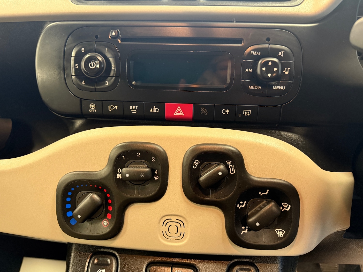 Used Fiat Panda 2015 for sale - 76382772: Photo 11