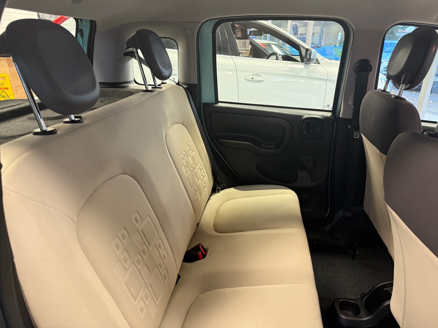 Used Fiat Panda 2015 for sale - 76382772: Photo 8