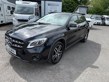 Used Mercedes-Benz GLA 2019 for sale - 79342600: Photo