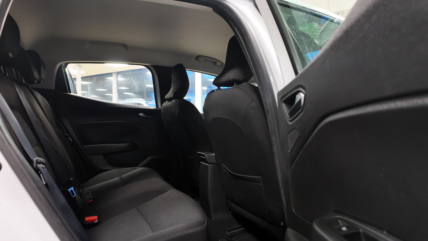 Used Renault Clio 2021 for sale - 77379516: Photo 24