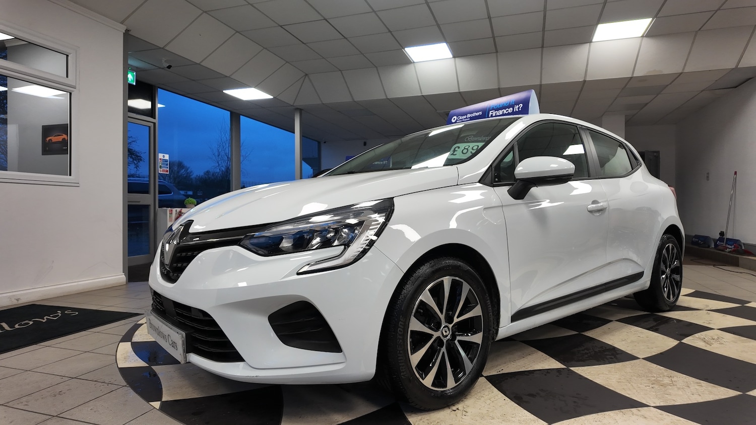 Used Renault Clio 2021 for sale - 77379516: Photo 3