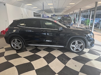 Used Mercedes-Benz GLA 2016 for sale - 77831809: Photo