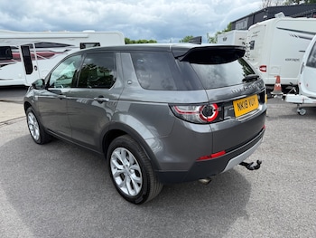 Used Land Rover Discovery Sport 2018 for sale - 78777156: Photo