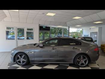 Used Jaguar XE 2017 for sale - 74856710: Photo