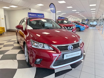 2014 (14) - 200h 1.8 Advance 5dr CVT Auto SAT NAV FSH