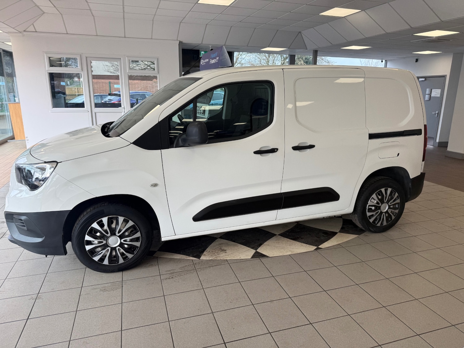 Used Vauxhall Combo 2019 for sale - 77701054: Photo 7