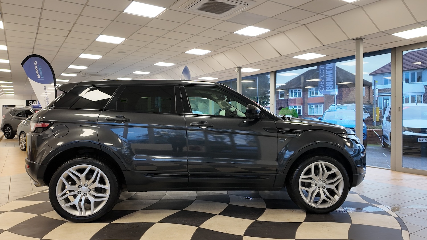 Used Land Rover Range Rover Evoque 2017 for sale - 76969653: Photo 6