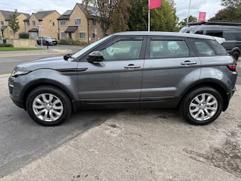 Used Land Rover Range Rover Evoque 2016 for sale - 79789535: Photo