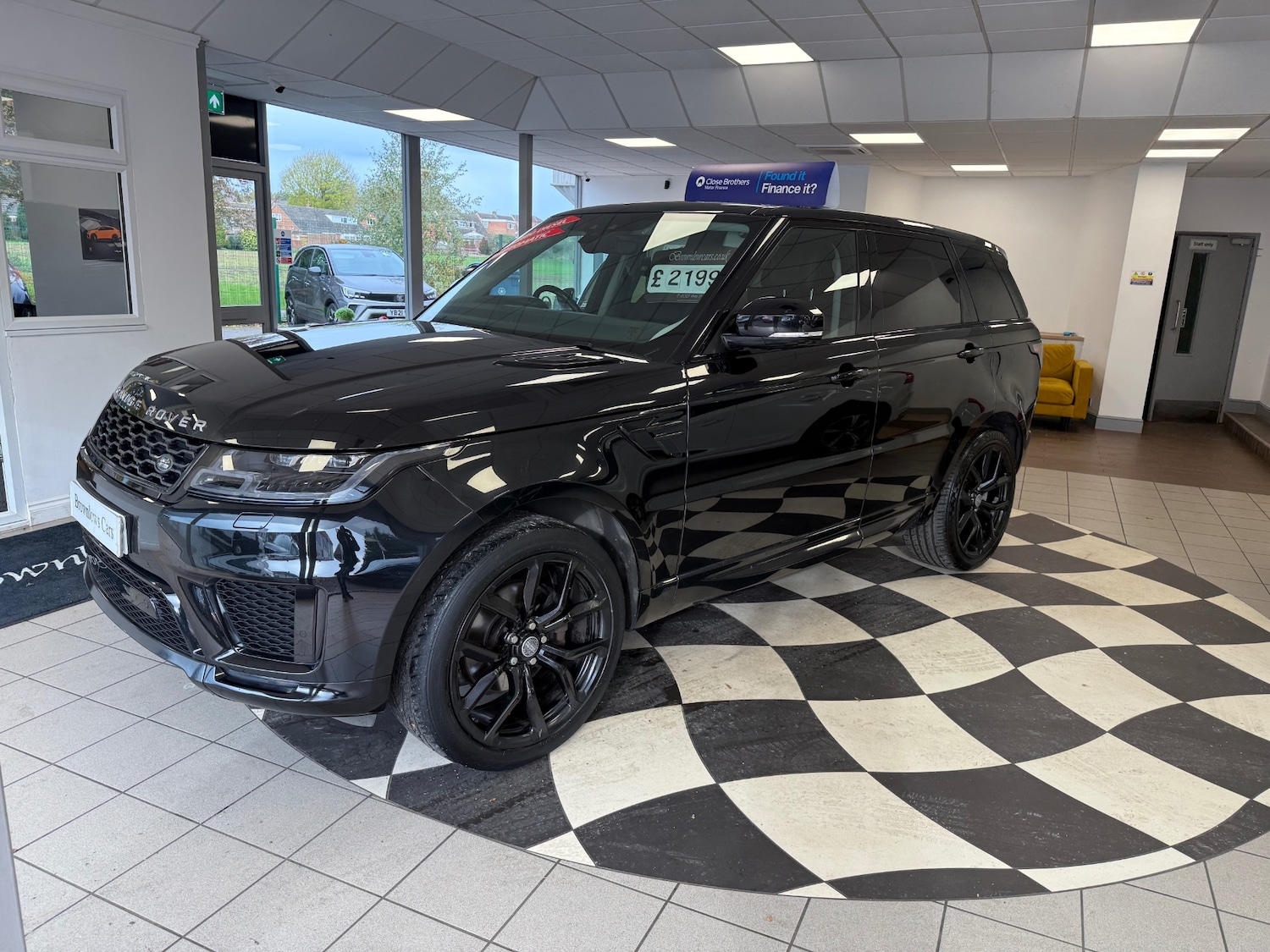 Used Land Rover Range Rover Sport 2018 for sale - 76378957: Photo 3