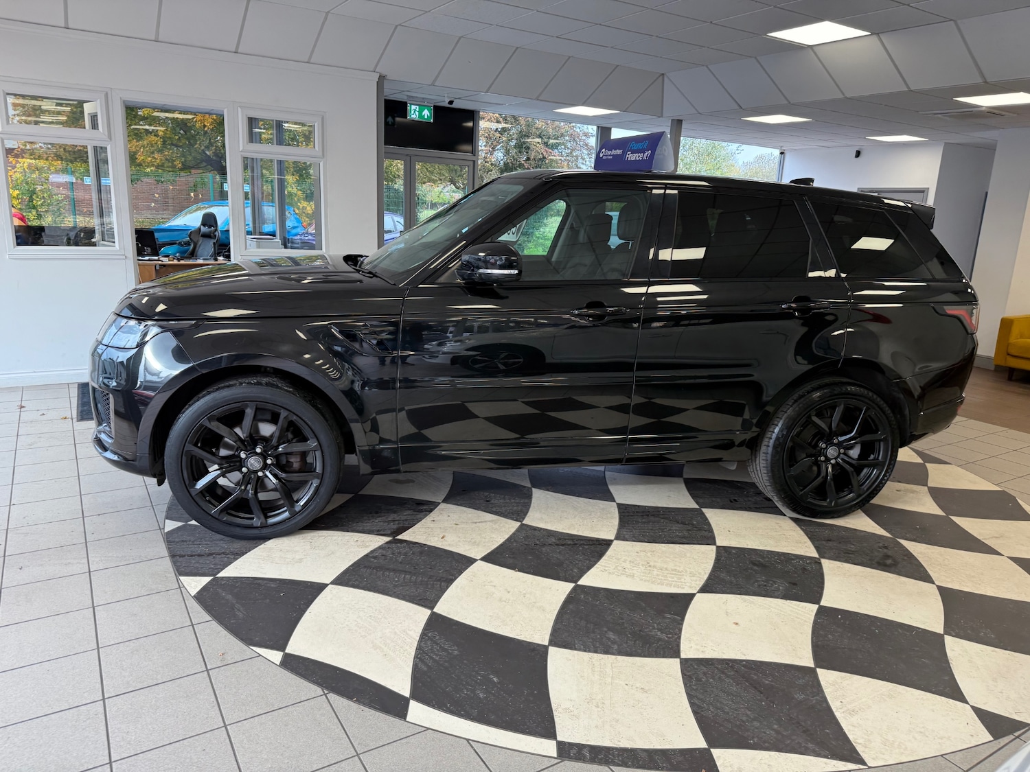 Used Land Rover Range Rover Sport 2018 for sale - 76378957: Photo 4