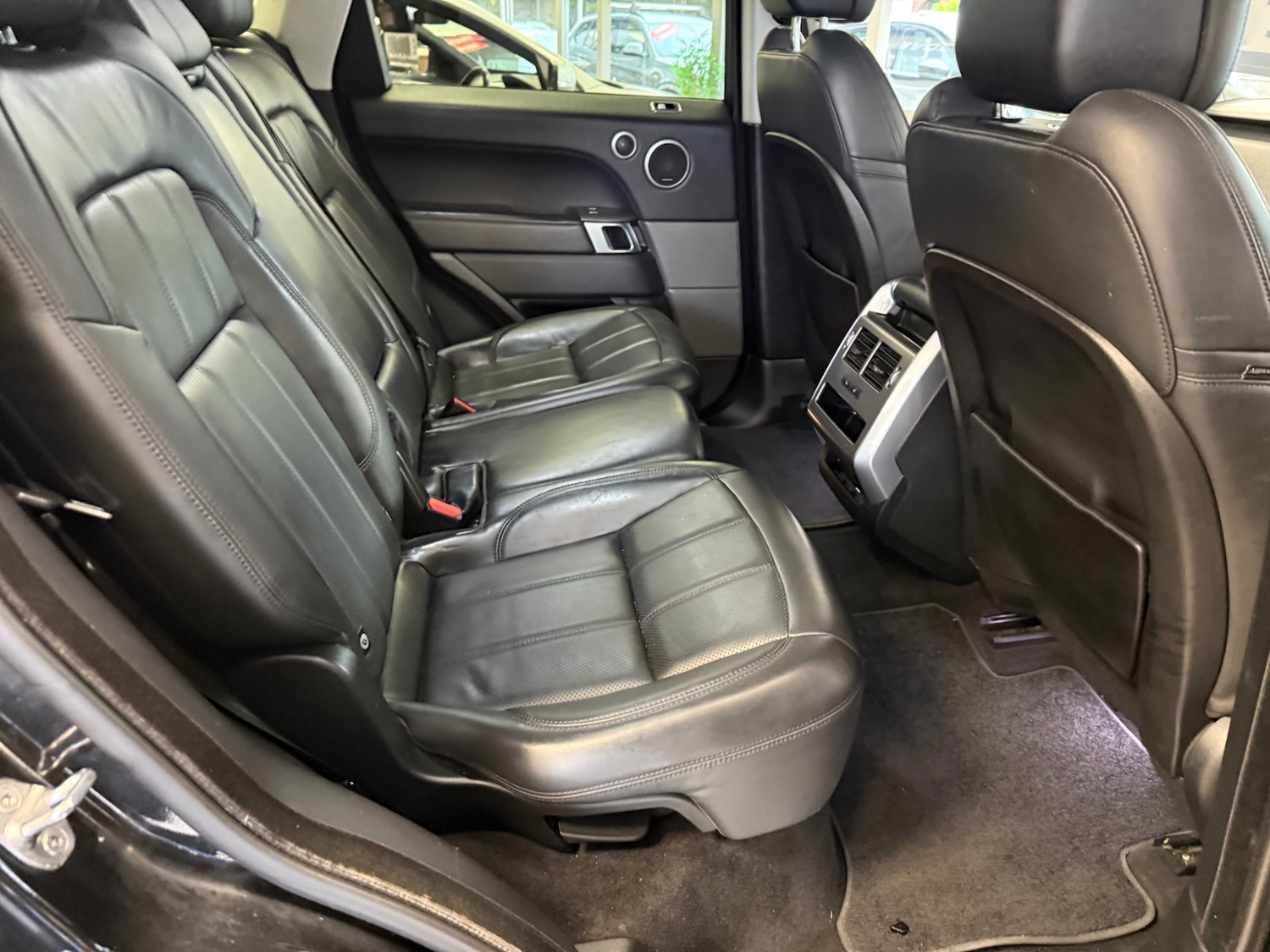 Used Land Rover Range Rover Sport 2018 for sale - 76378957: Photo 40