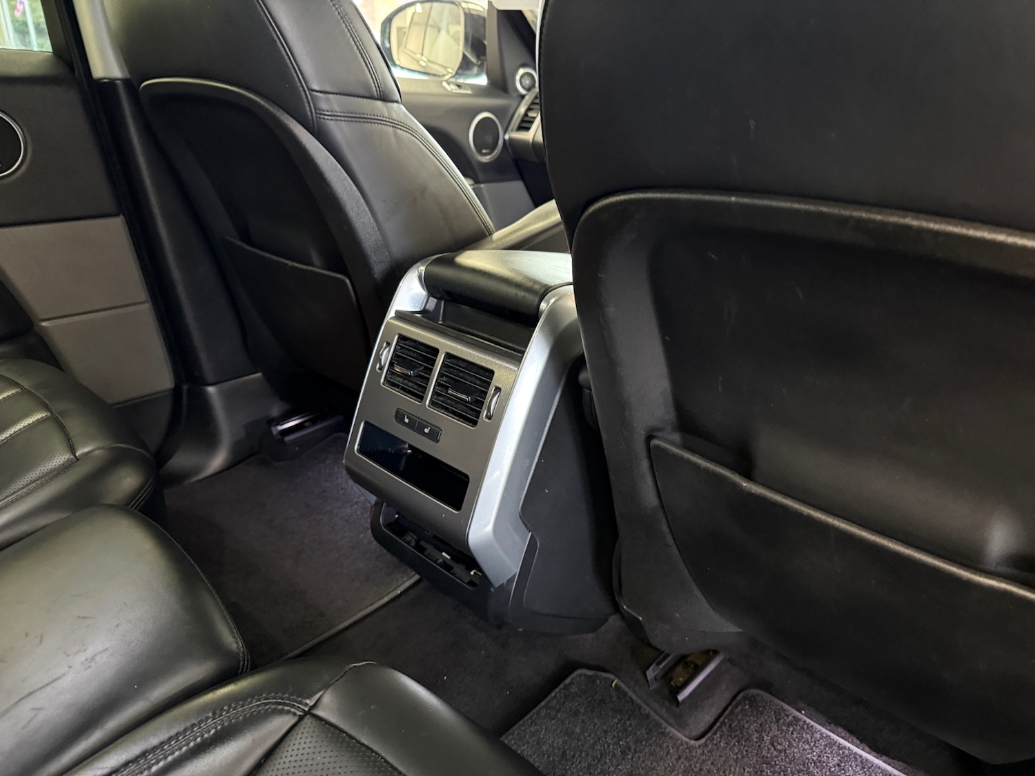 Used Land Rover Range Rover Sport 2018 for sale - 76378957: Photo 44