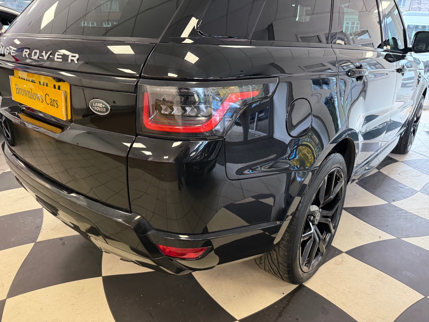 Used Land Rover Range Rover Sport 2018 for sale - 76378957: Photo 6