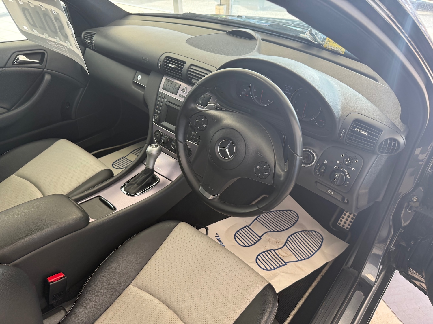 Used Mercedes-Benz CLC Class 2010 for sale - 77830240: Photo 27