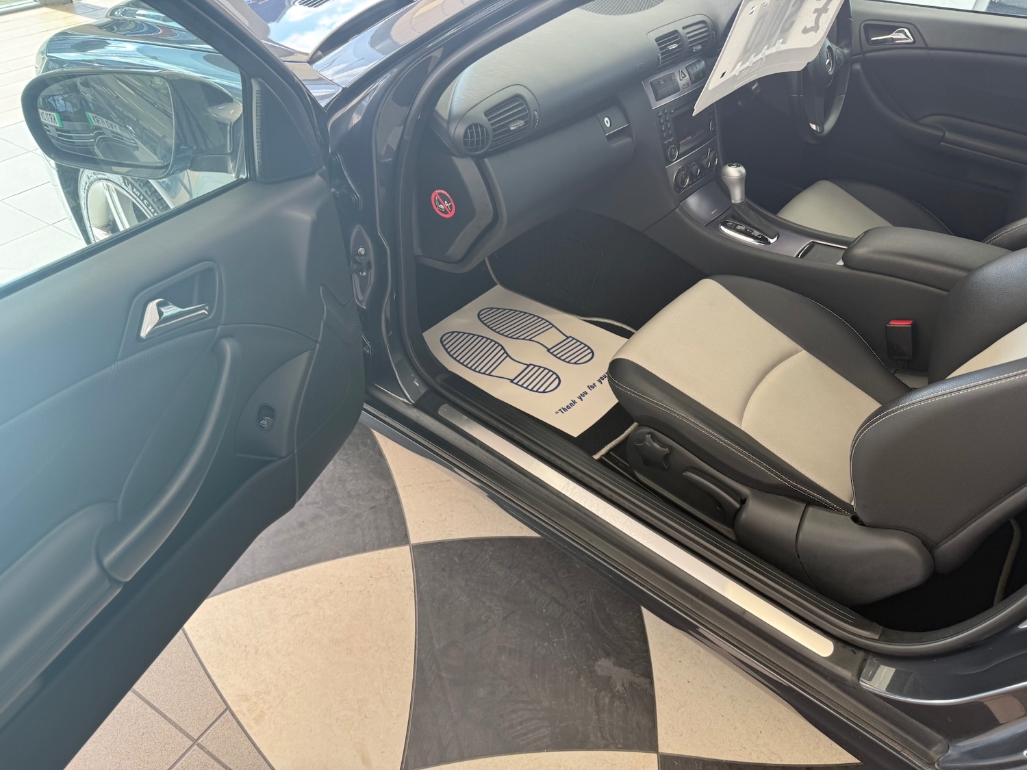 Used Mercedes-Benz CLC Class 2010 for sale - 77830240: Photo 30