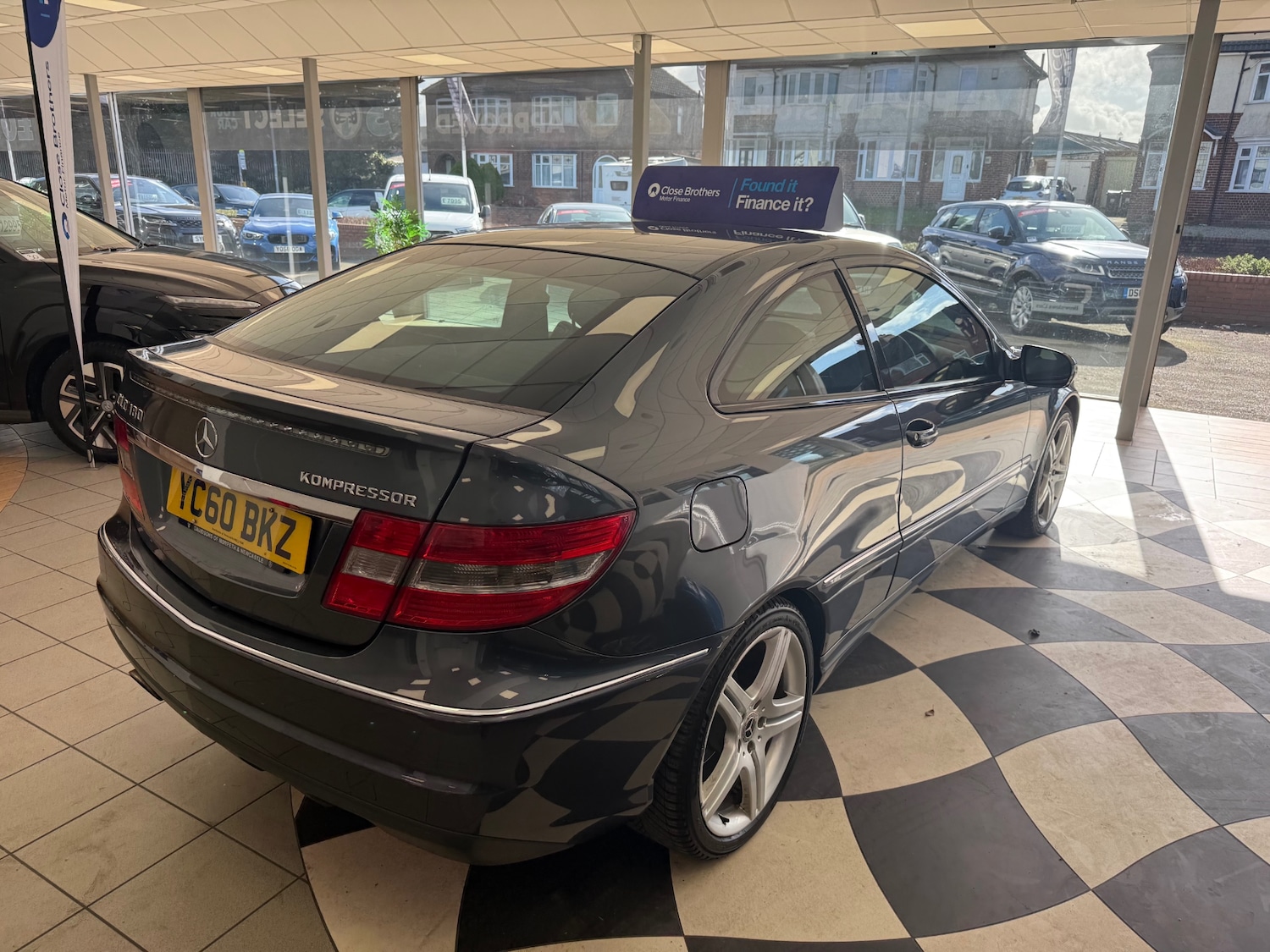 Used Mercedes-Benz CLC Class 2010 for sale - 77830240: Photo 7