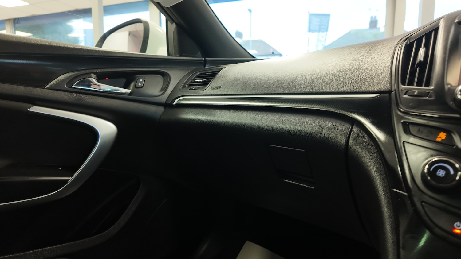 Used Vauxhall Insignia 2016 for sale - 77272267: Photo 19