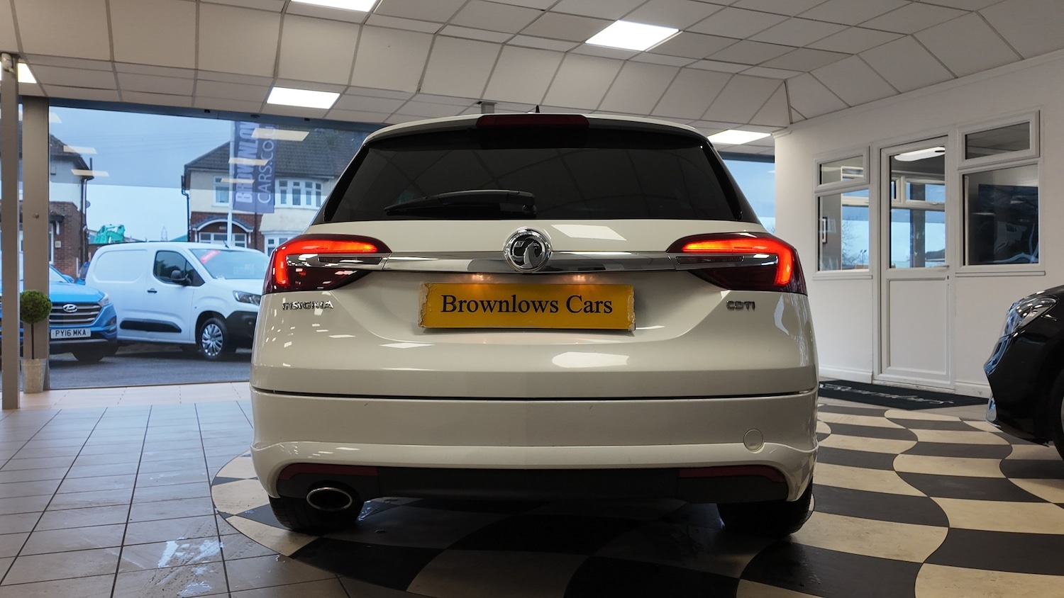 Used Vauxhall Insignia 2016 for sale - 77272267: Photo 6