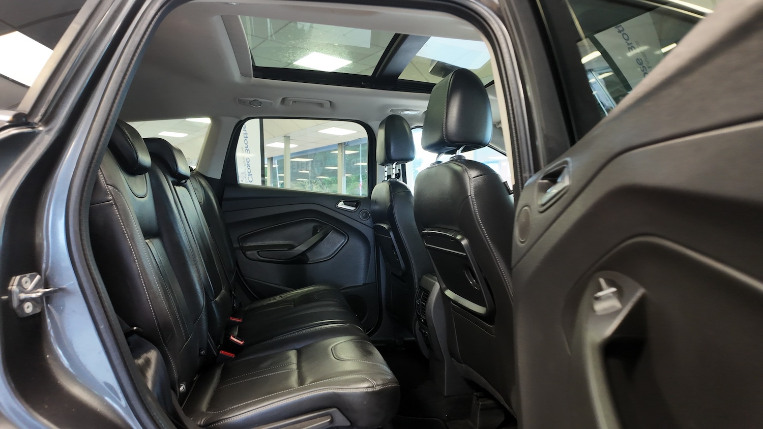 Used Ford Kuga 2016 for sale - 76718997: Photo 28